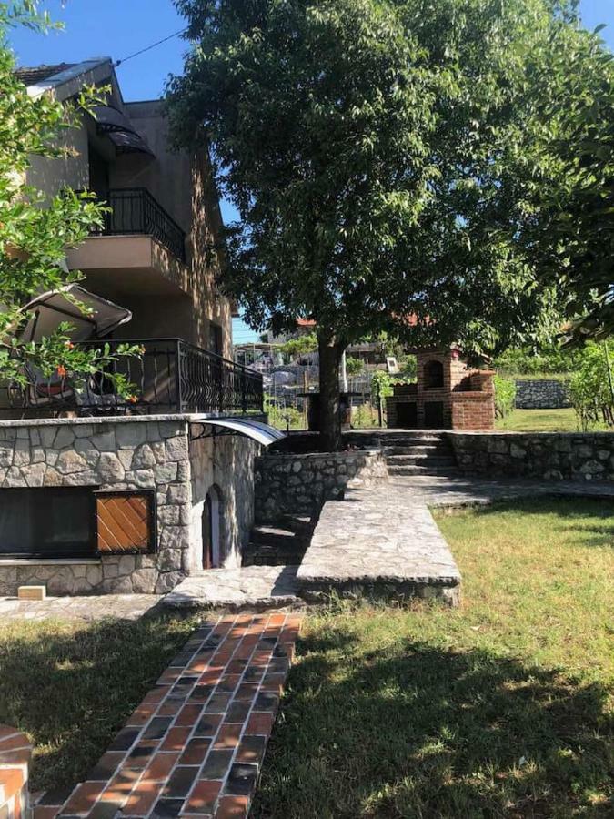 T-A Apartment Rijeka Crnojevića エクステリア 写真