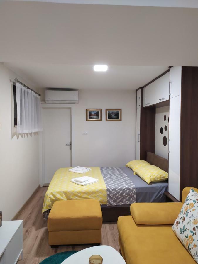 T-A Apartment Rijeka Crnojevića エクステリア 写真
